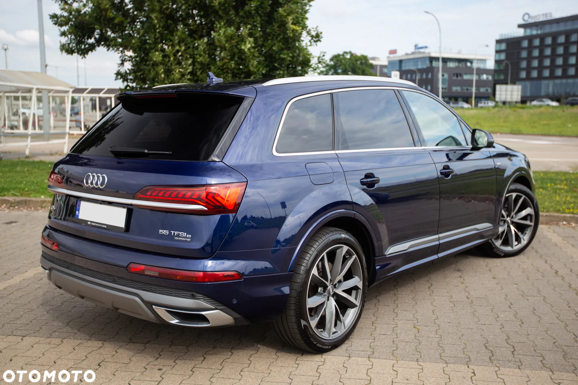 Audi Q7 55 TFSI e PHEV Quattro S Line Tiptr - 11