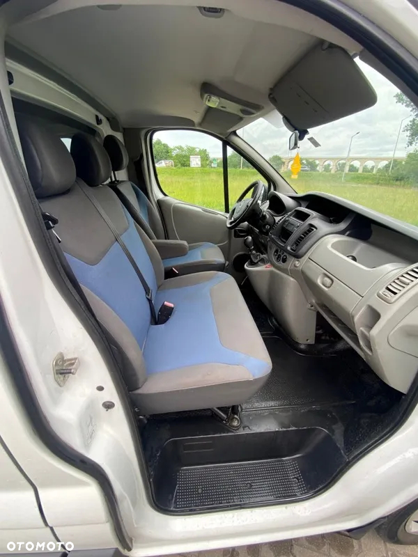 Opel Vivaro - 5