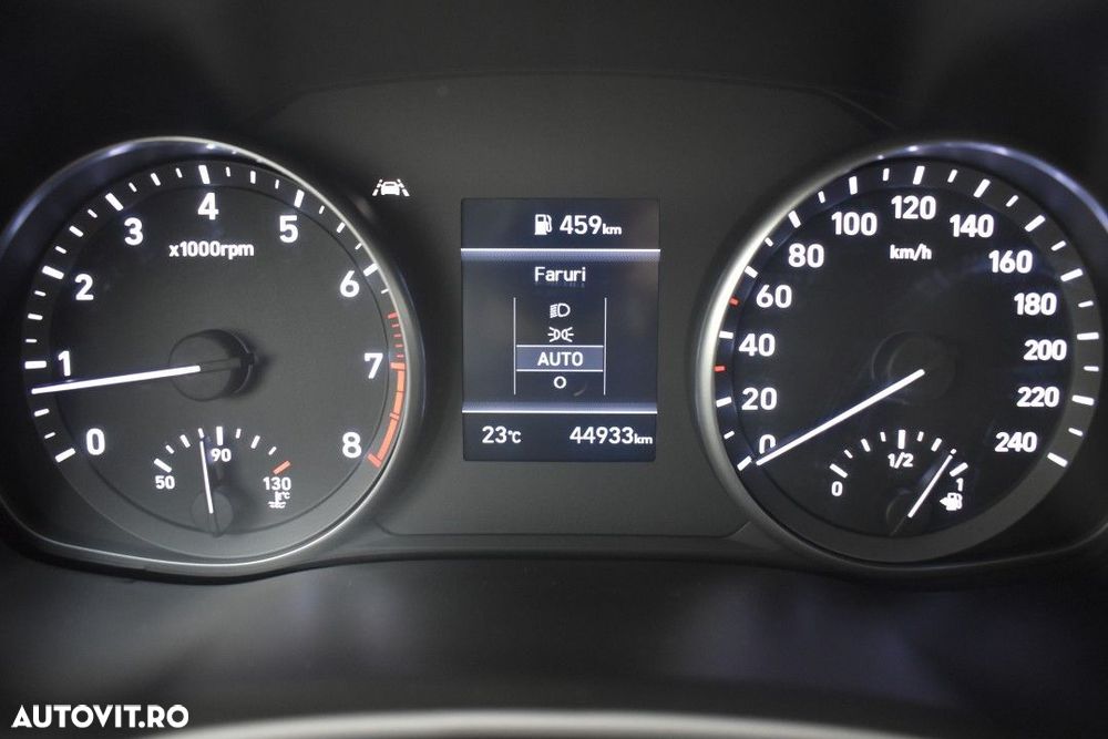 Hyundai i30 1.5 110CP 5DR M/T Highway - 23