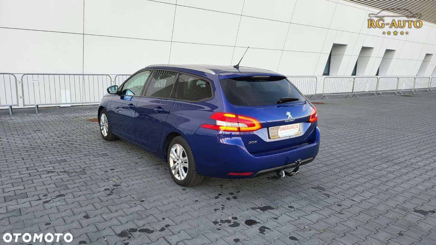 Peugeot 308 - 11
