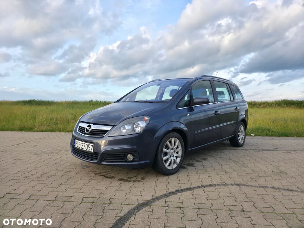 Opel Zafira 1.8 Enjoy - 1