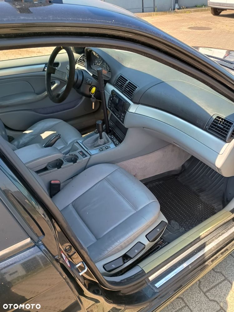 BMW Seria 3 330d - 10