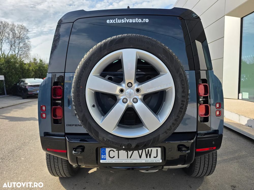 Land Rover Defender - 4