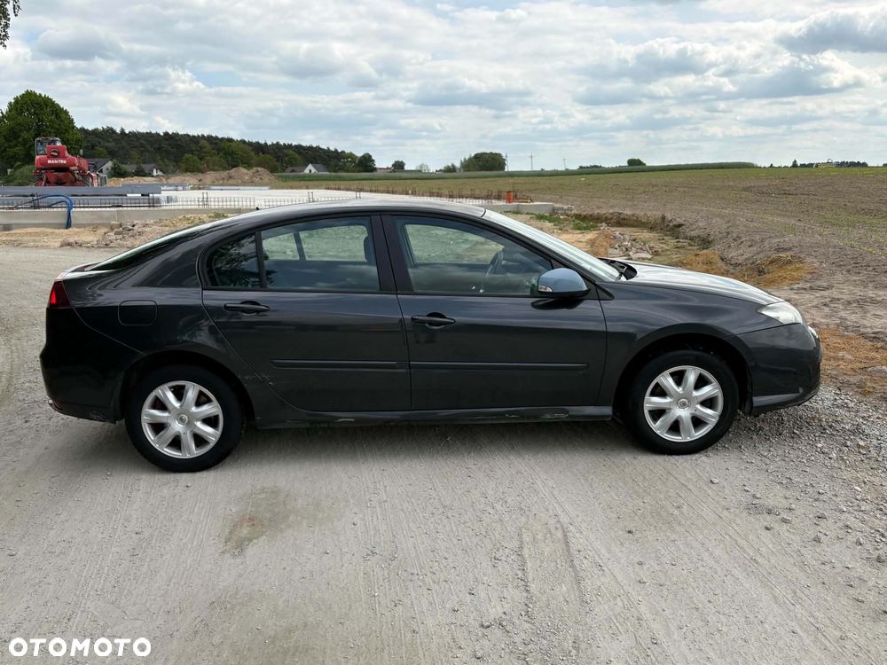 Renault Laguna - 9