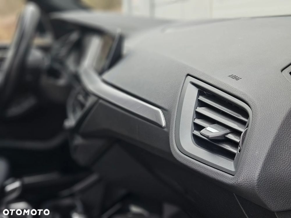 BMW Seria 1 - 26