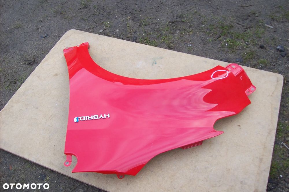 BŁOTNIK PRZEDNI LEWY TOYOTA YARIS IV - 2