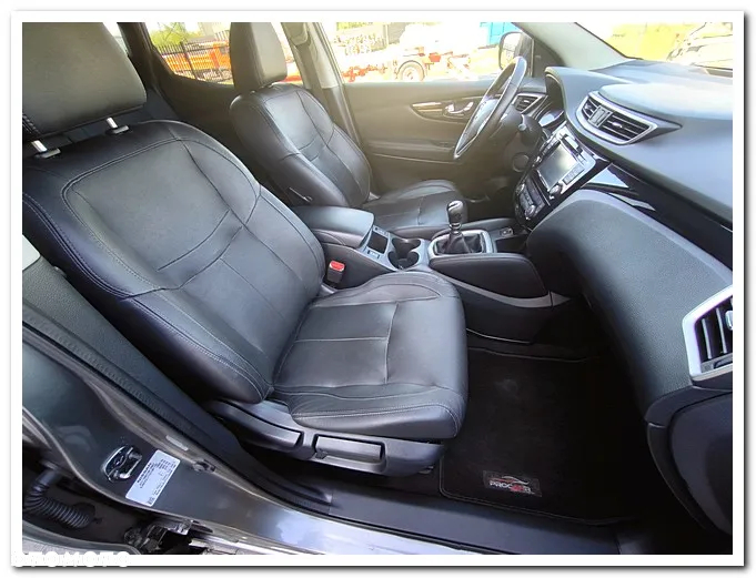 Nissan Qashqai 1.2 DIG-T Tekna - 22