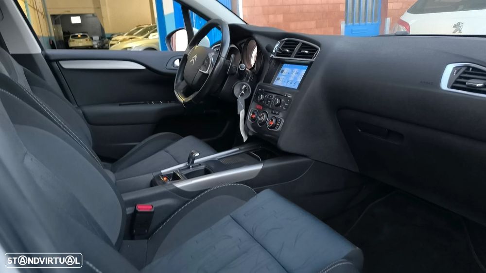 Citroën C4 1.6 e-HDi Exclusive J17 CMP6 - 7