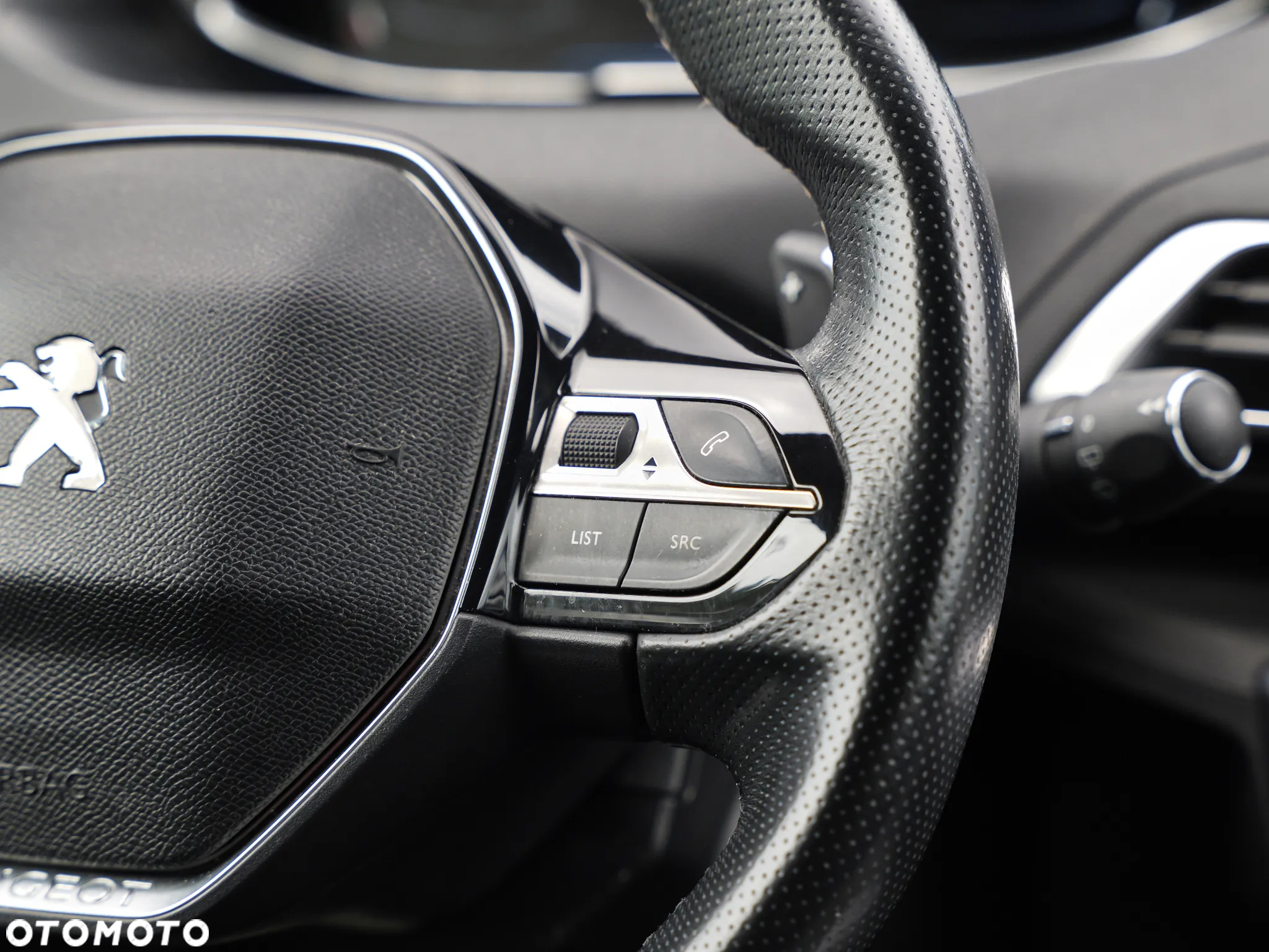 Peugeot 3008 BlueHDi 180 Stop & Start EAT6 GT - 35