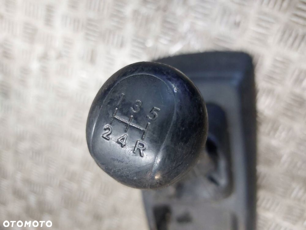LEWAREK ZMIANY BIEGÓW + LINKI 5B TOYOTA AVENSIS VERSO I 2.0 D4D MANUAL - 3