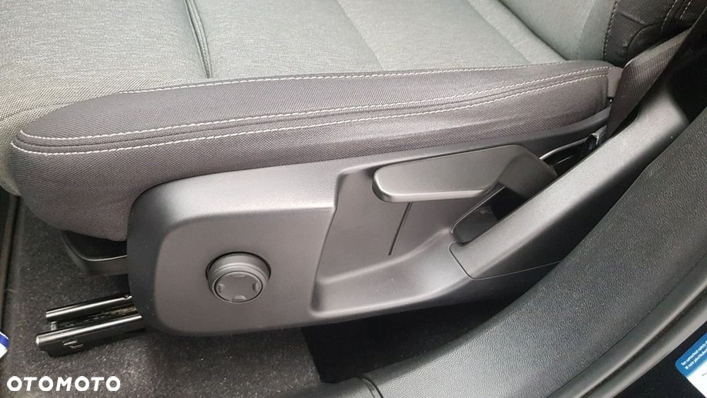 Volvo XC 40 - 32