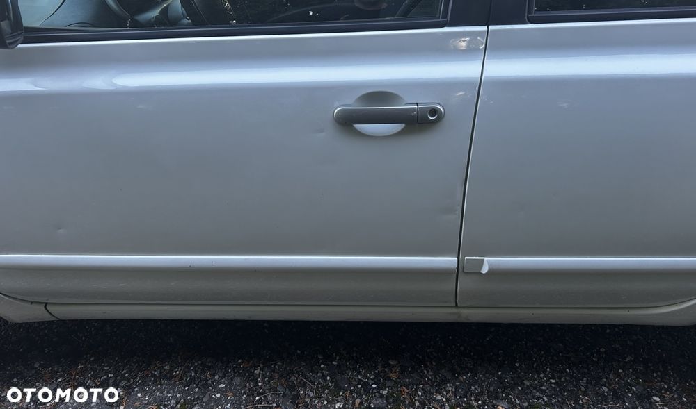 Nissan Micra - 10