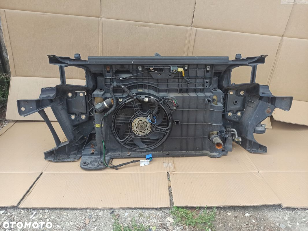 Pas przedni wzmocnienie chłodnice FIAT STILO 1.6 16V benzyna Europa - 9