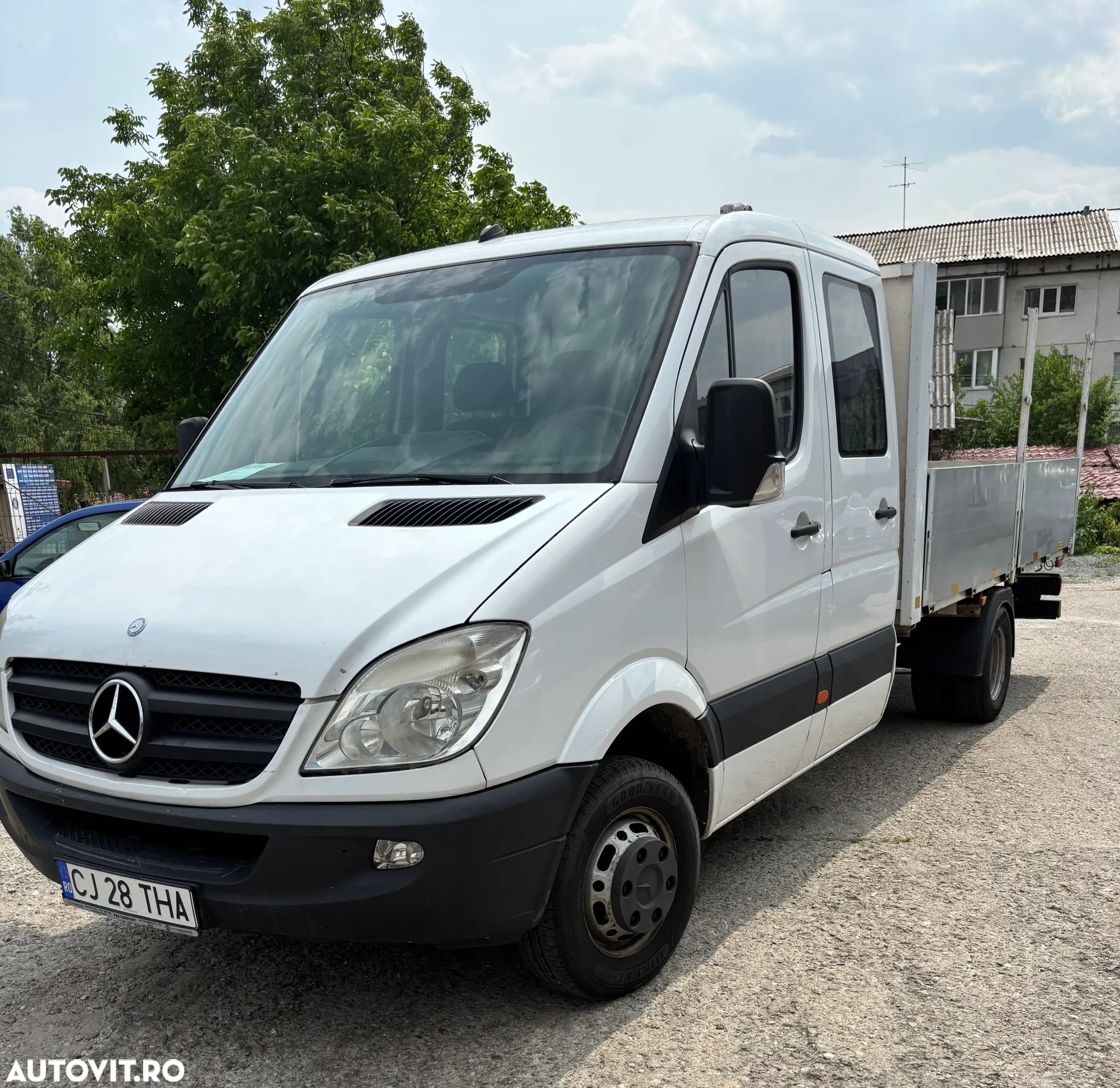 Mercedes-Benz Sprinter - 1