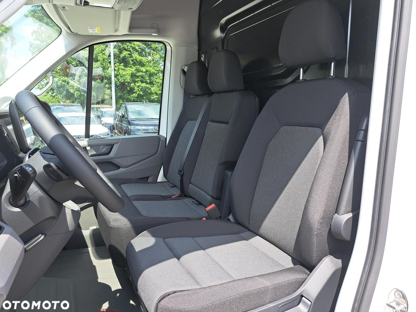 Volkswagen Crafter - 11