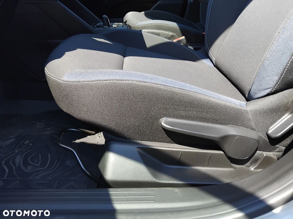 Dacia Duster 1.6 Full Hybrid 140 Expression MMT - 21