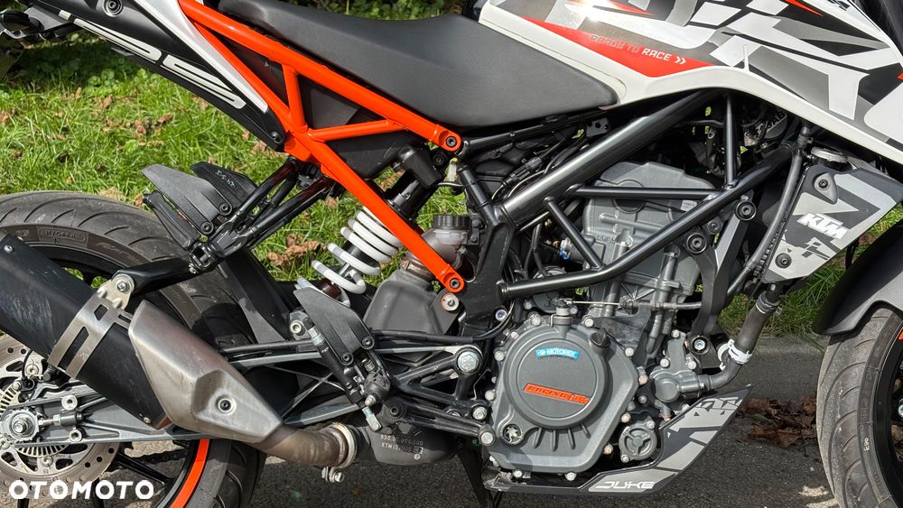 KTM Duke - 10