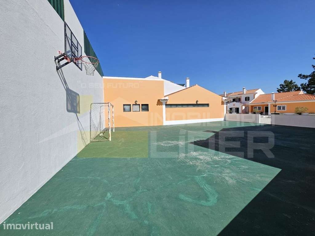 Exclusividade Imobiliária Lider
Moradia T4 em Condomínio Fechado d... - Grande imagem: 5/42