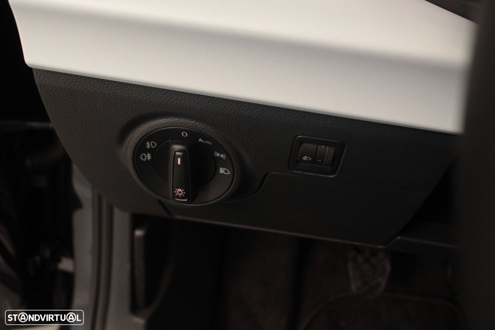 SEAT Arona 1.0 TSI Style - 24