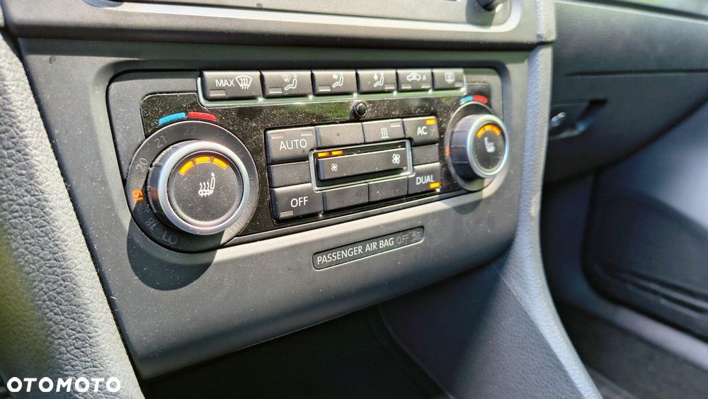 Volkswagen Golf - 19