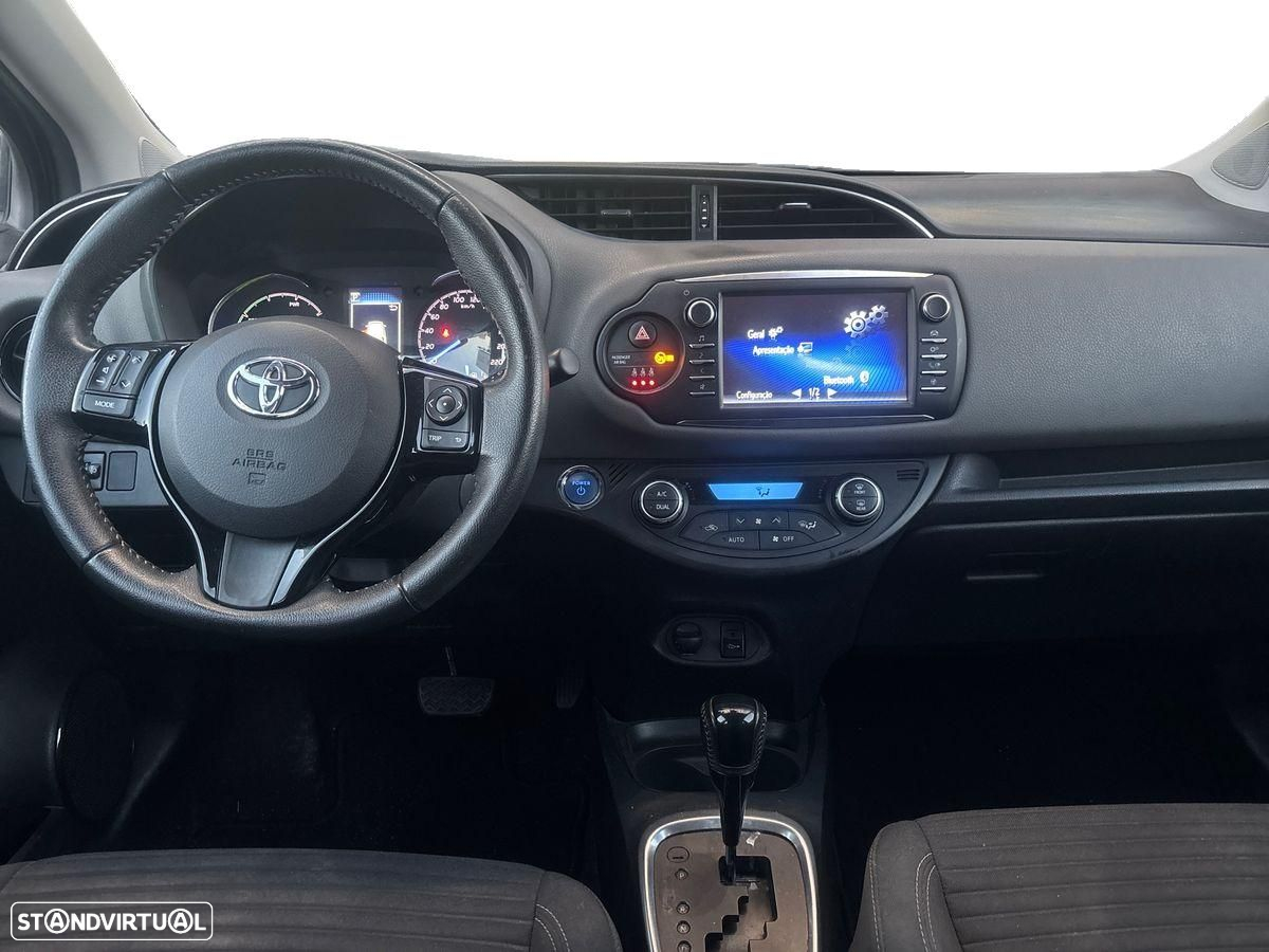 Toyota Yaris 1.5 HSD Comfort - 2