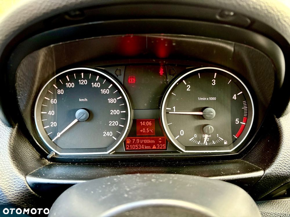 BMW Seria 1 118d - 8