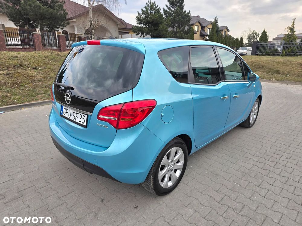 Opel Meriva - 11