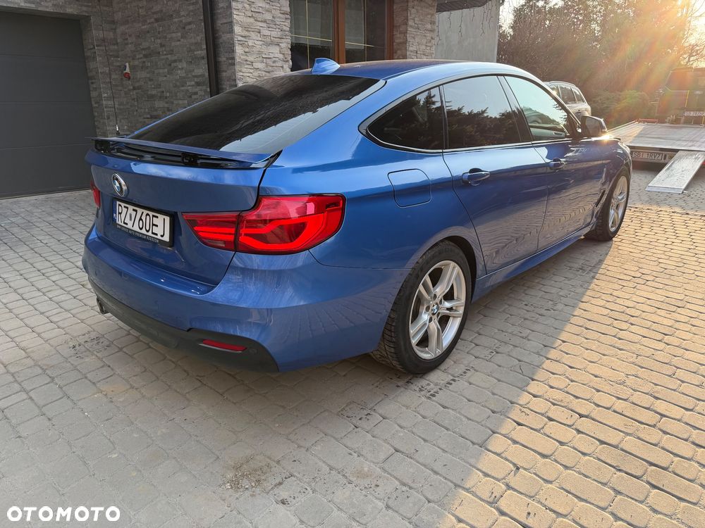 BMW Seria 3 320d xDrive M Sport Shadow - 1