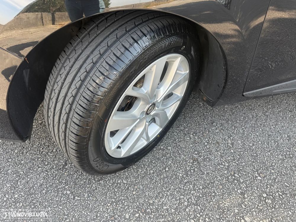 Renault Clio TCe 90 Luxe - 22