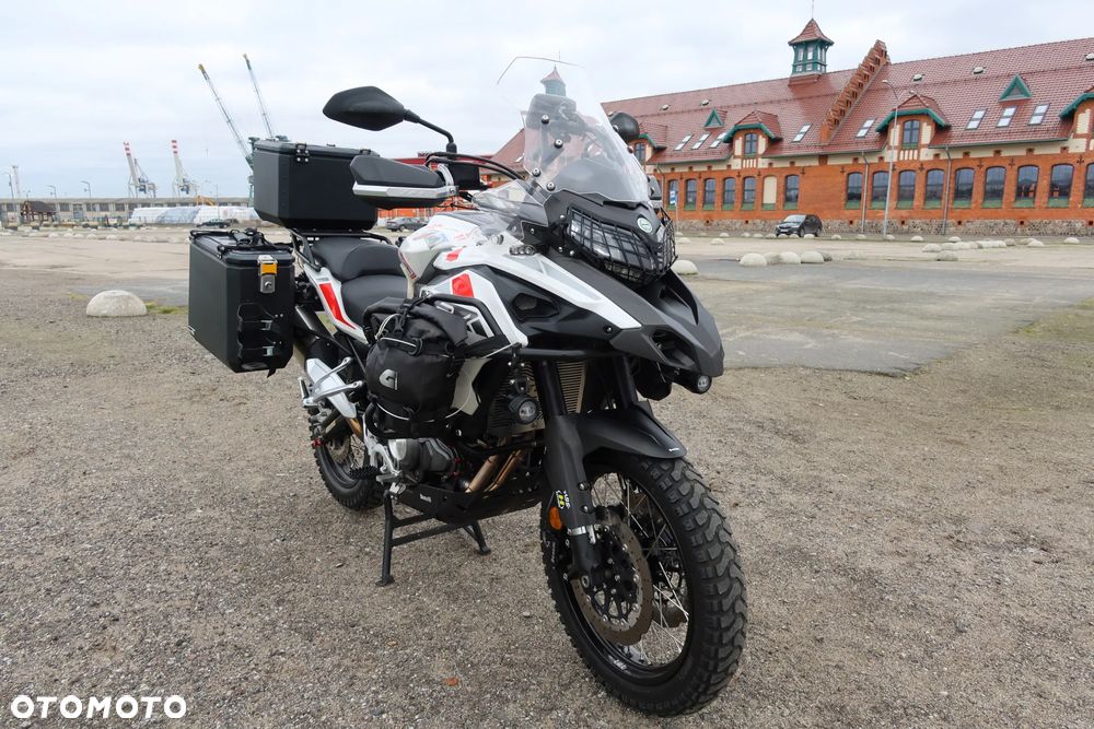 Benelli TRK 502X - 5