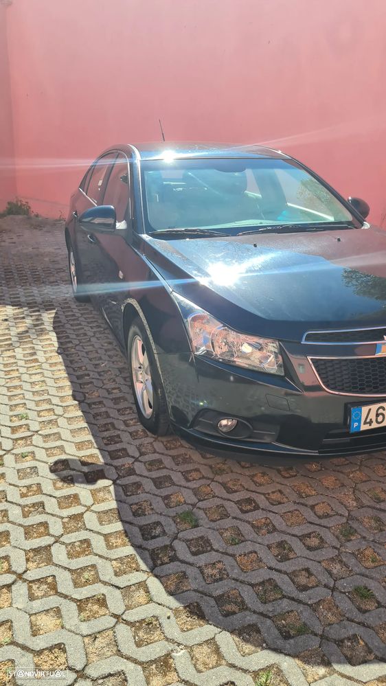 Chevrolet Cruze 1.6 LS - 2