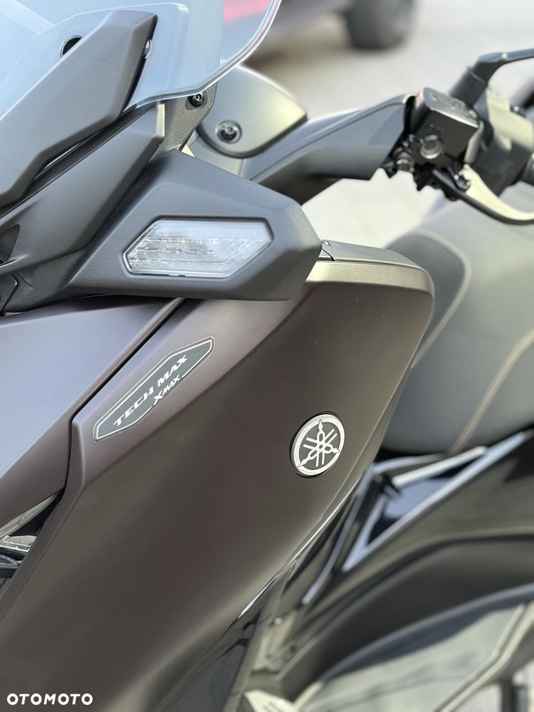Yamaha X-max - 18