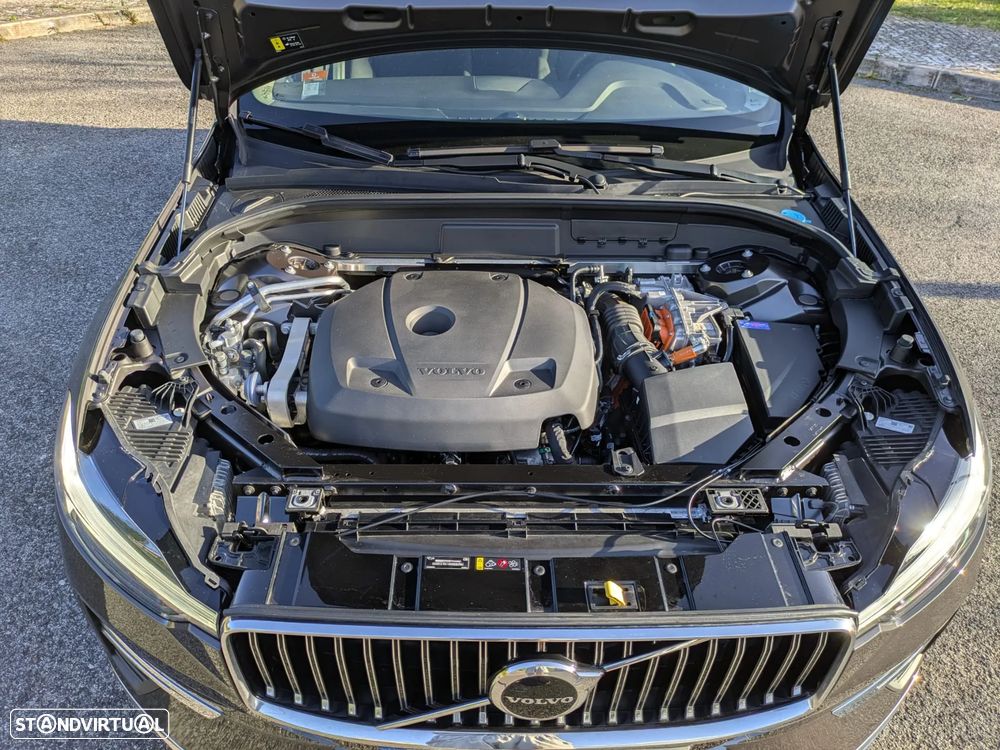 Volvo XC 60 2.0 T6 PHEV Inscription AWD - 3
