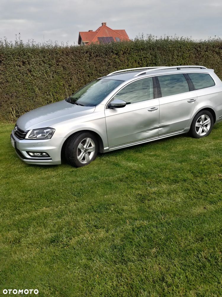 Volkswagen Passat 2.0 TDI Highline R-Style DSG - 10