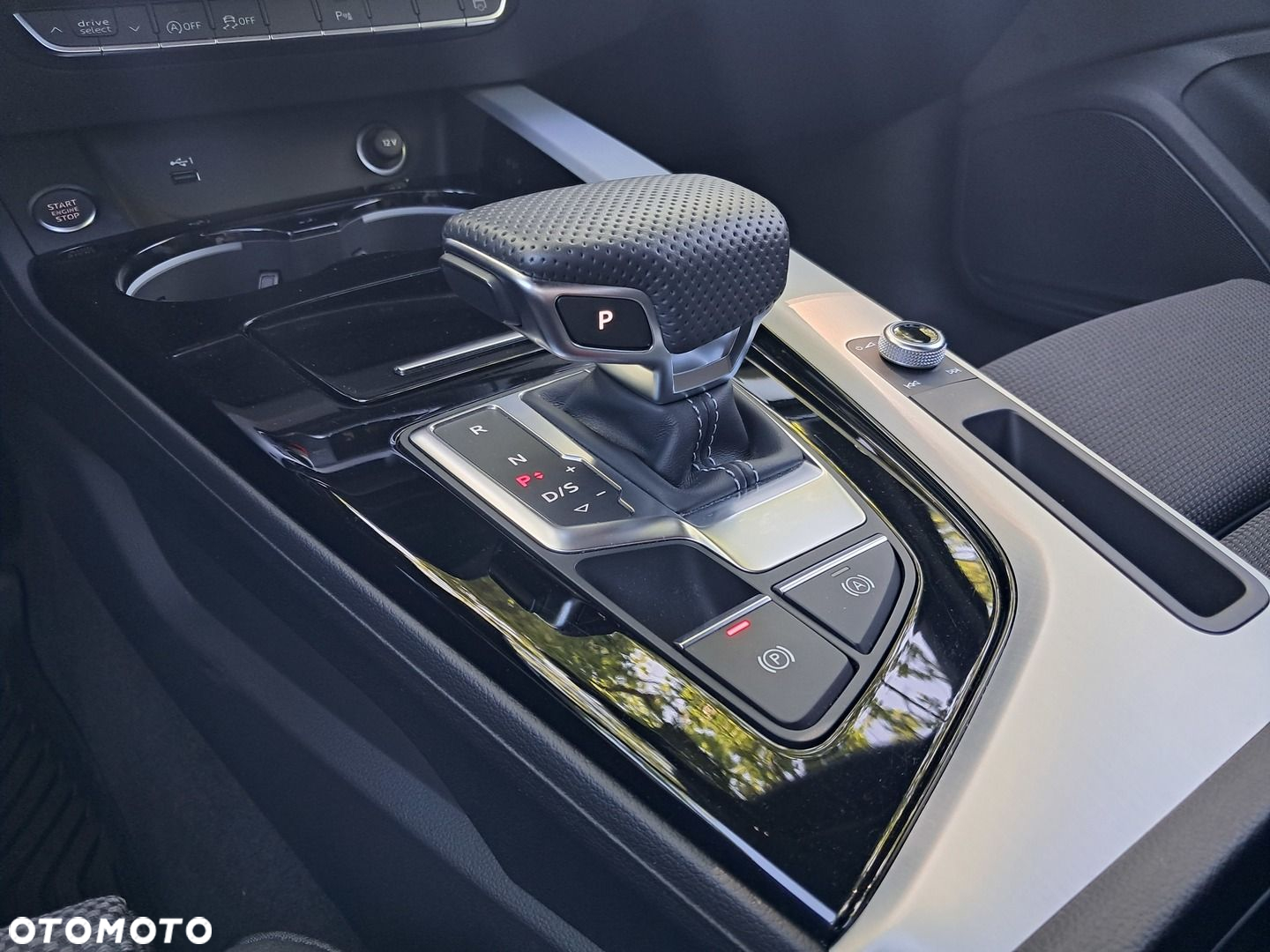 Audi A4 - 24