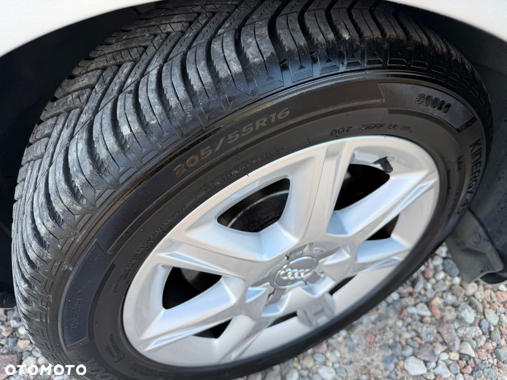 Audi A3 Sportback - 18