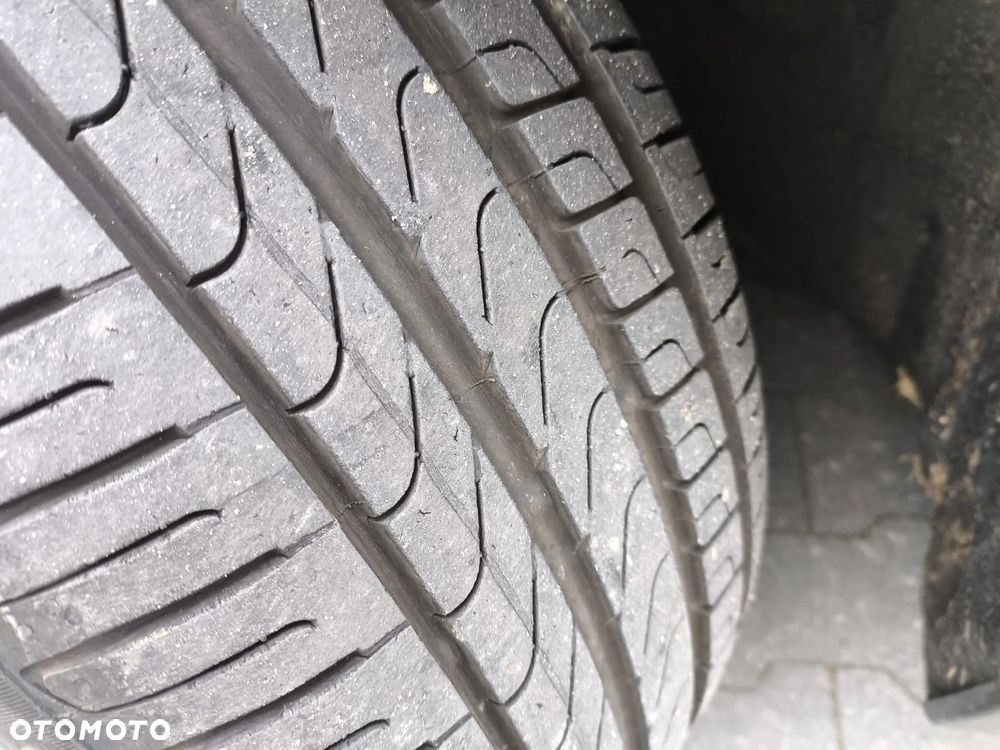 BMW Seria 3 330d Luxury Line EU6 - 17