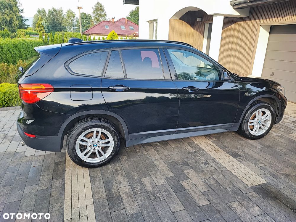 BMW X1 xDrive20d Sport Line - 14