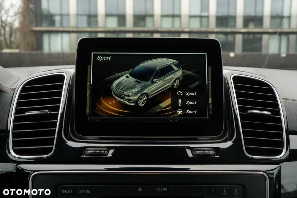Mercedes-Benz GLE 350 d 4-Matic - 35