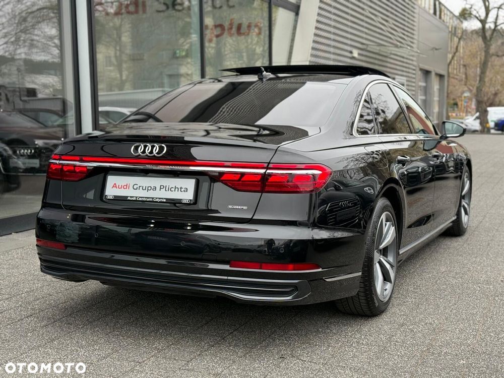 Audi A8 - 10