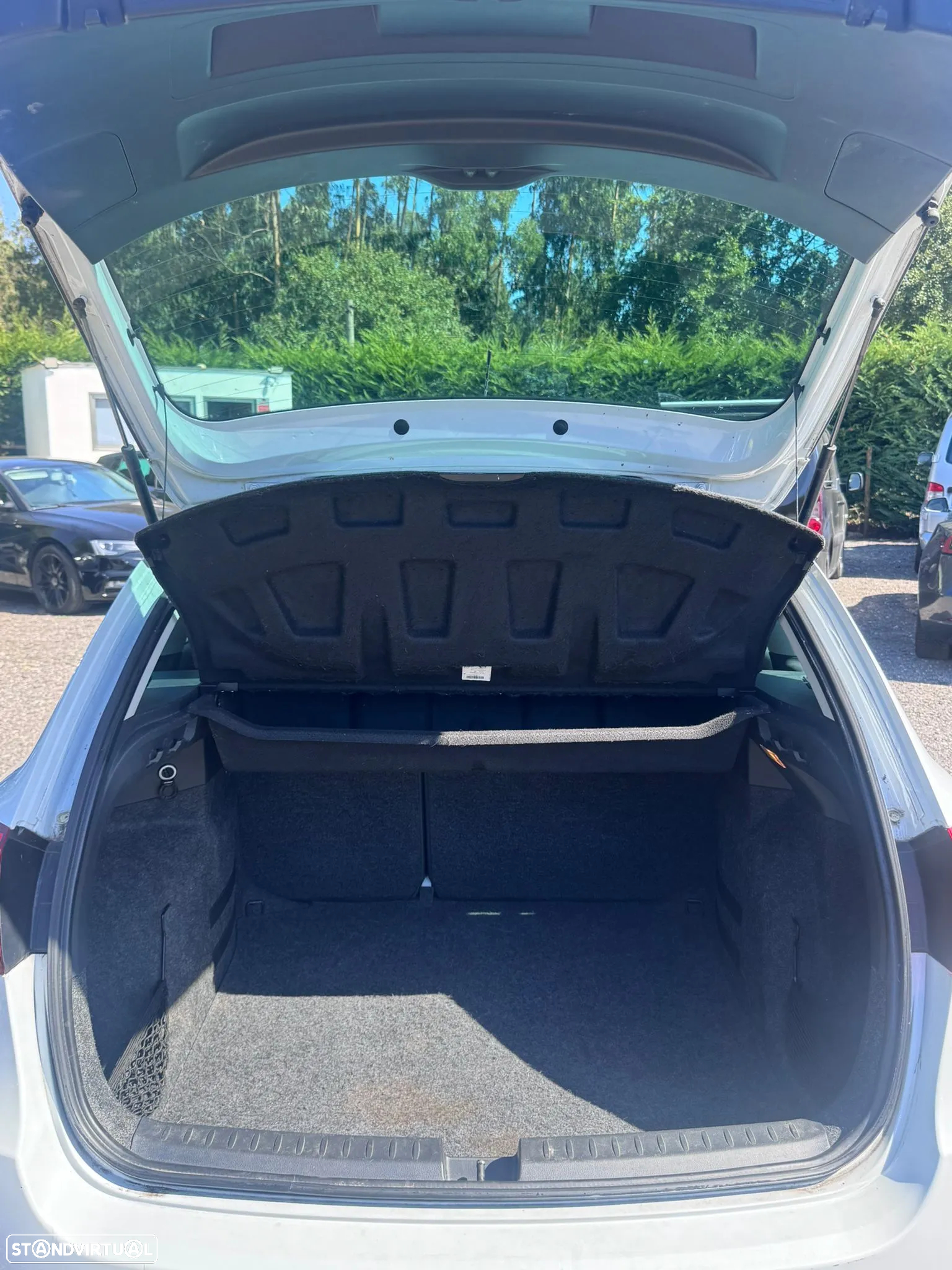 SEAT Ibiza ST - 13