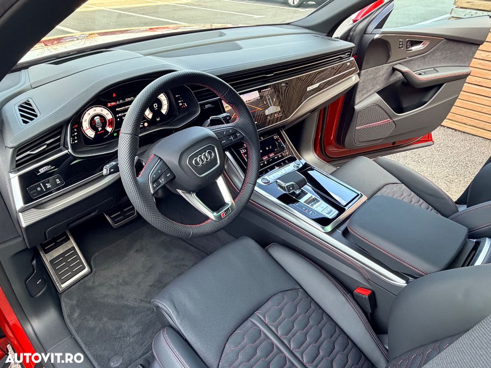 Audi RS Q8 - 5