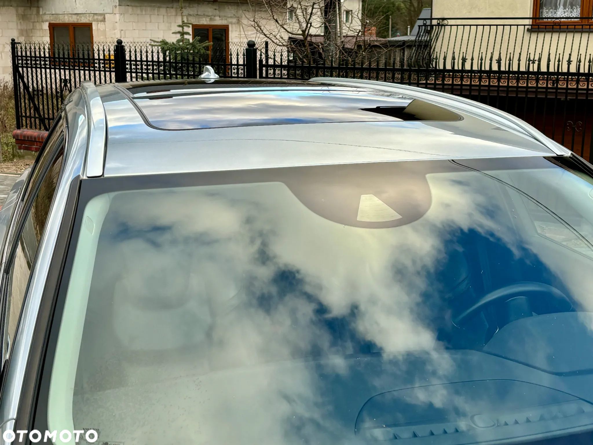 Volvo V90 Cross Country D5 AWD Geartronic - 4
