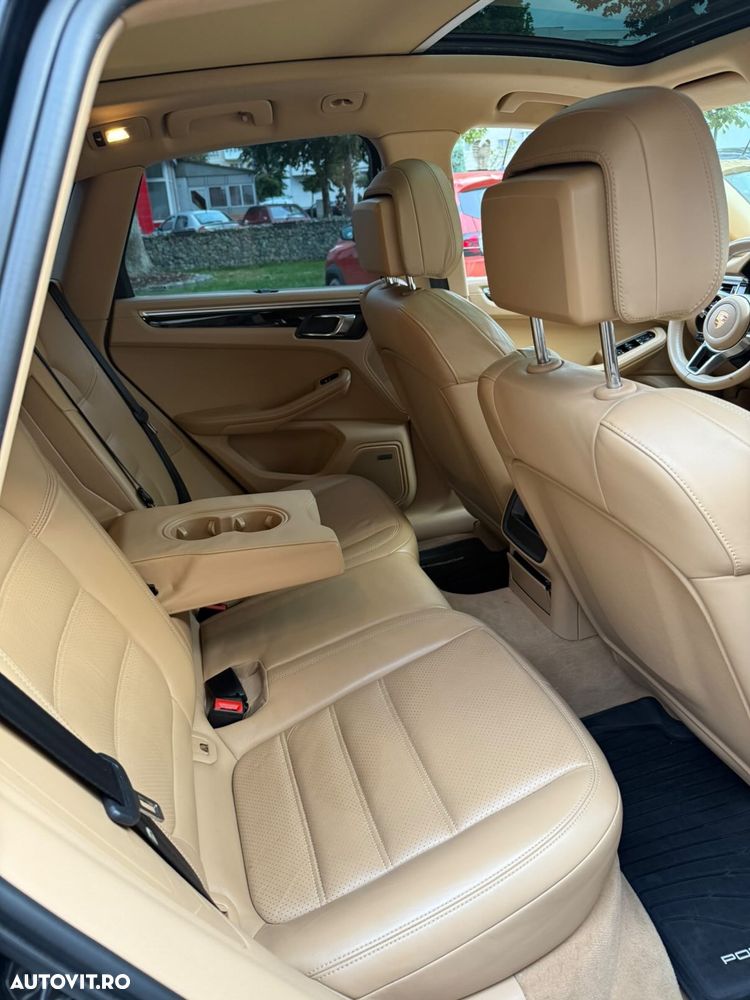 Porsche Macan 3.0 PDK S - 10