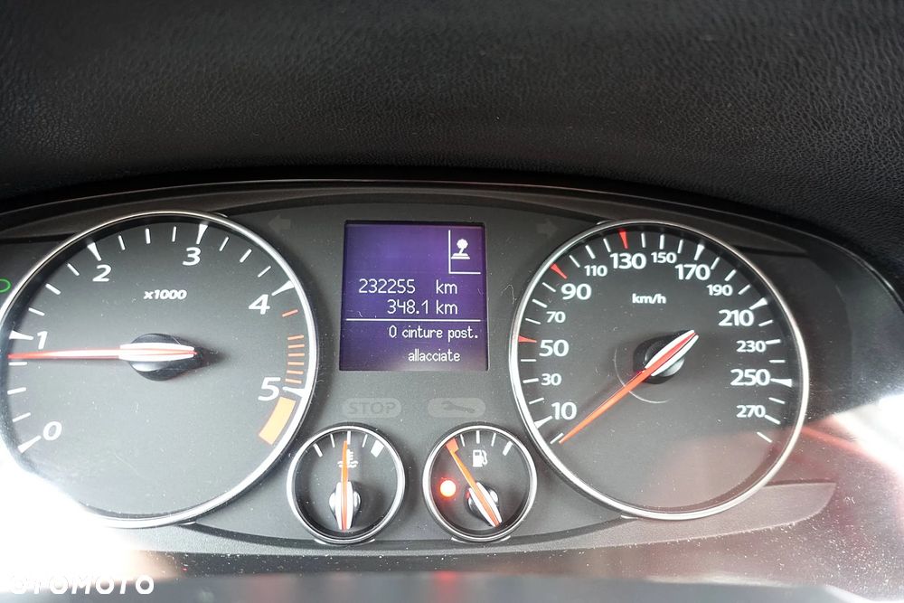 Renault Laguna 2.0 DCi Dynamique - 17