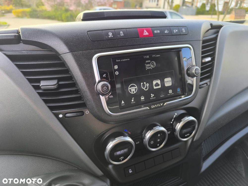 Iveco Daily 50C18, Winda 1000kg, Chłodnia + Grzanie, 10 Palet, Przebieg 44 tyś km, UNIKAT! - 28