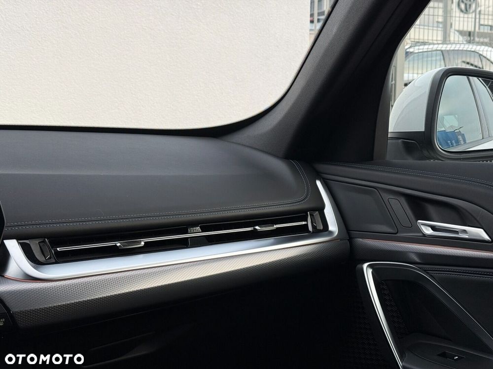 BMW X1 - 18