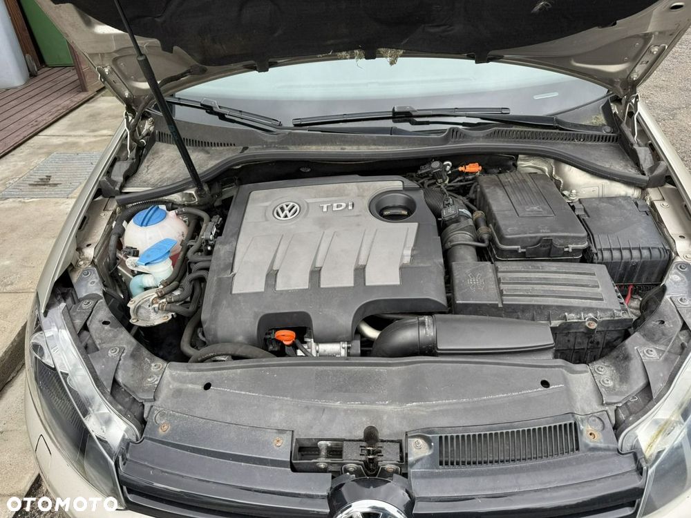 Volkswagen Golf - 12