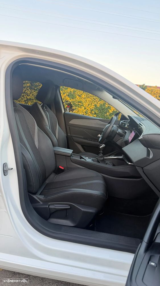 Peugeot 308 1.2 PureTech Allure Pack - 8