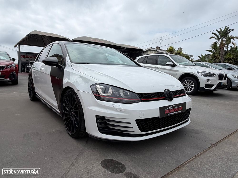 VW Golf 2.0 TSi GTi DSG Performance - 11